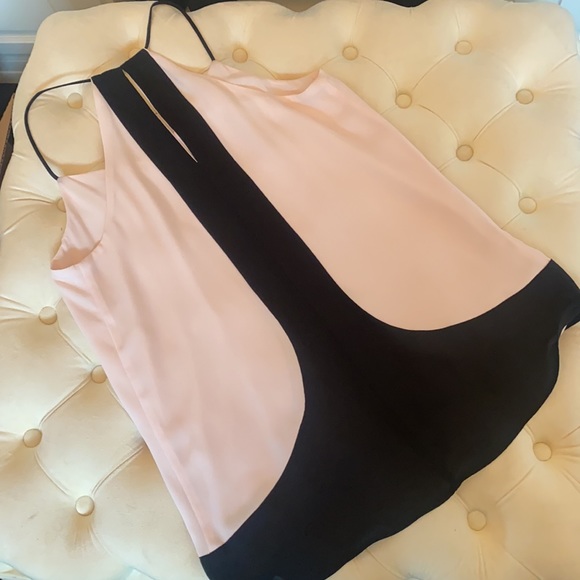 Pink and black blouse - Picture 2 of 3